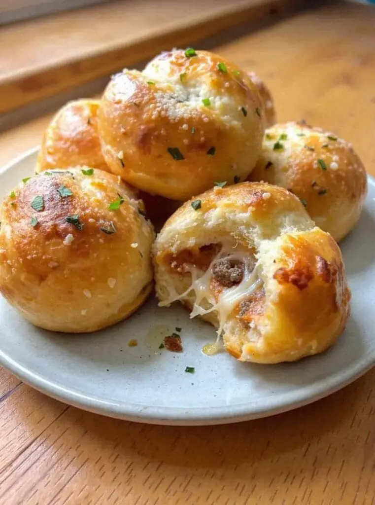 Pizza Stuffed Garlic Knots