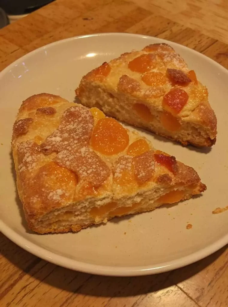fresh apricot scones