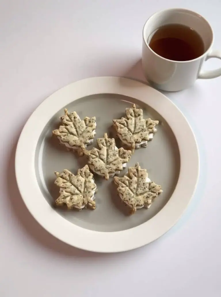 Earl Grey Cream Cheese Sandwich Cookies