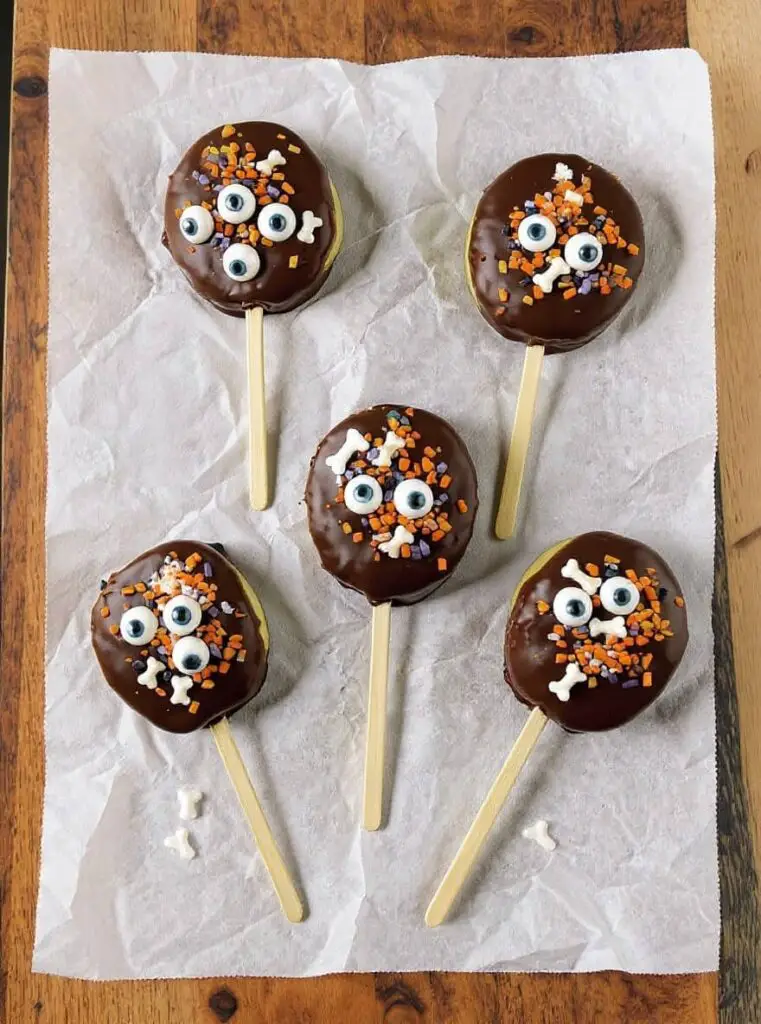Spooky Chocolate Apple Pops