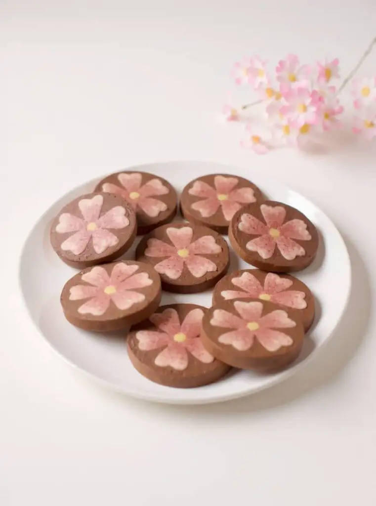 Gradient Sakura Petal Cookies