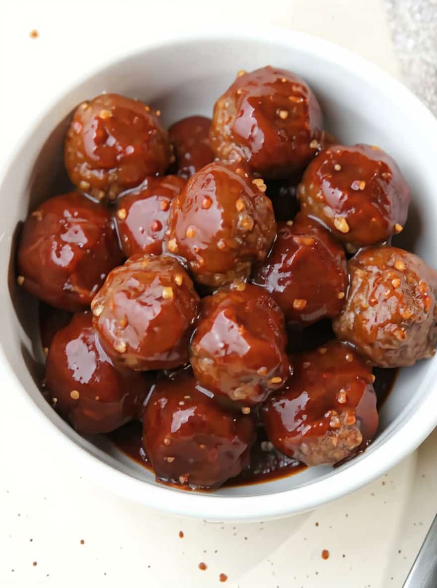 Slow Cooker Hot Honey Meatballs