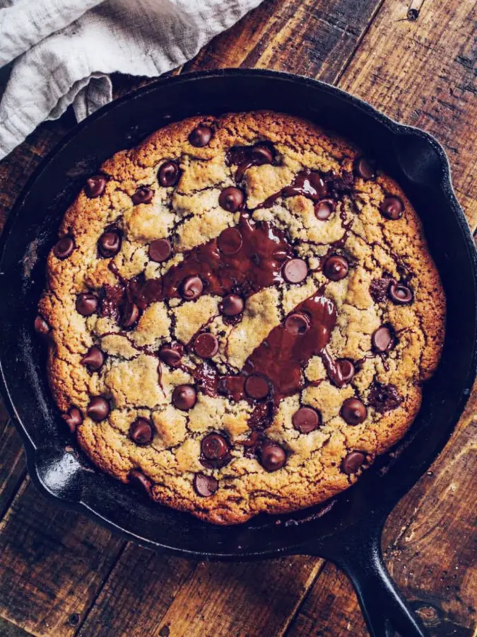Father’s Day Chocolate Chip Cookie Skillet