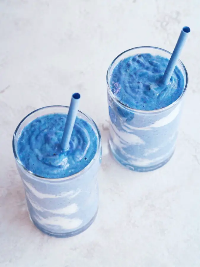 Blue Spirulina Smoothie