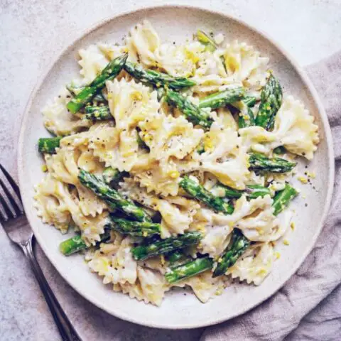 Lemon Asparagus Pasta