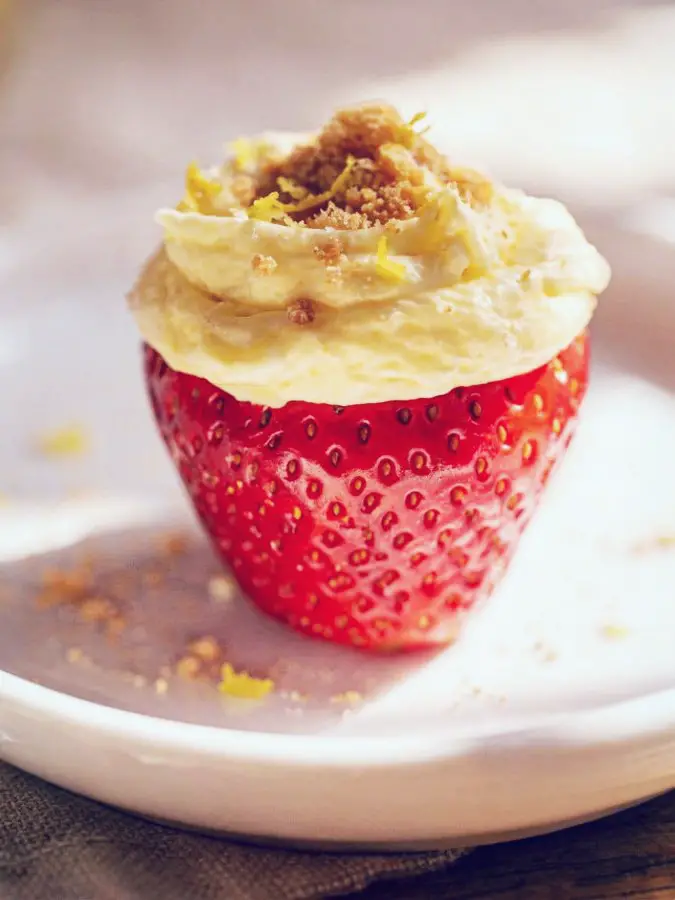 Lemonade Pie Stuffed Strawberries