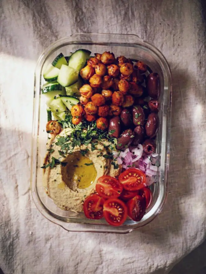Meal prep hummus bowls