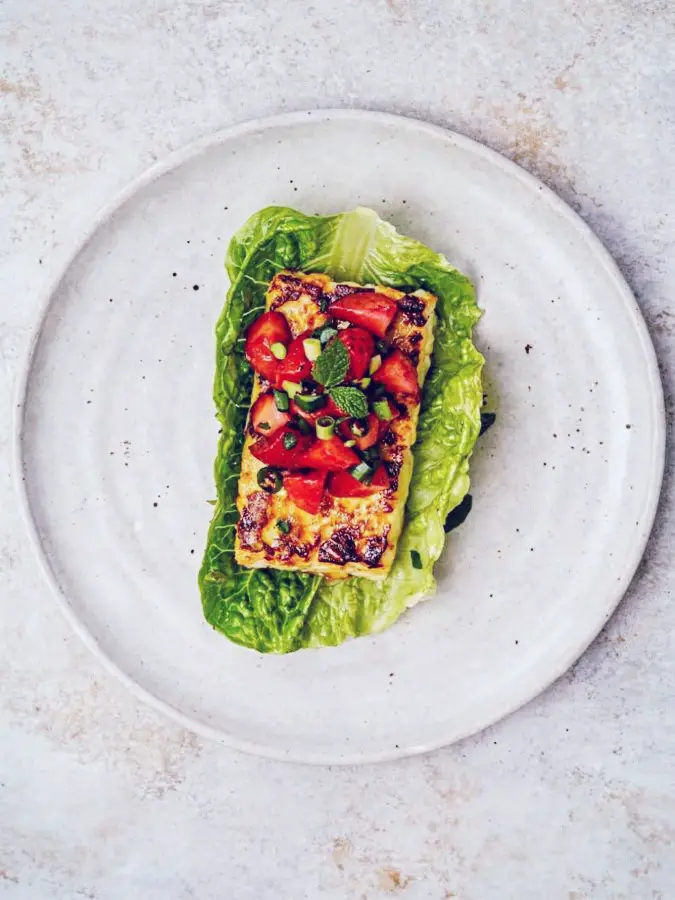 Strawberry Jalapeño Halloumi Lettuce Boats