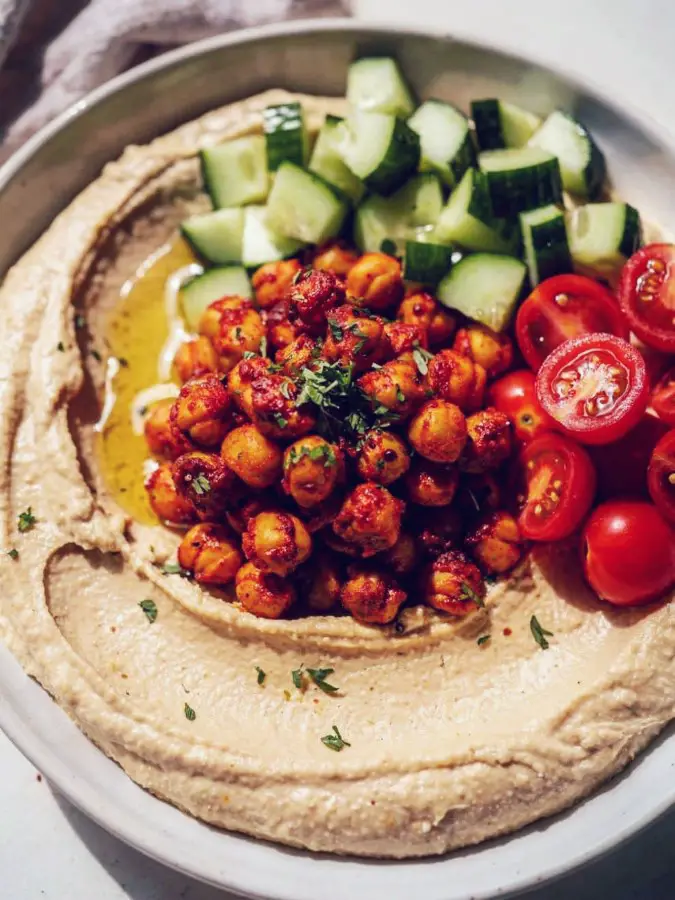 Harissa Chickpea Hummus Bowl