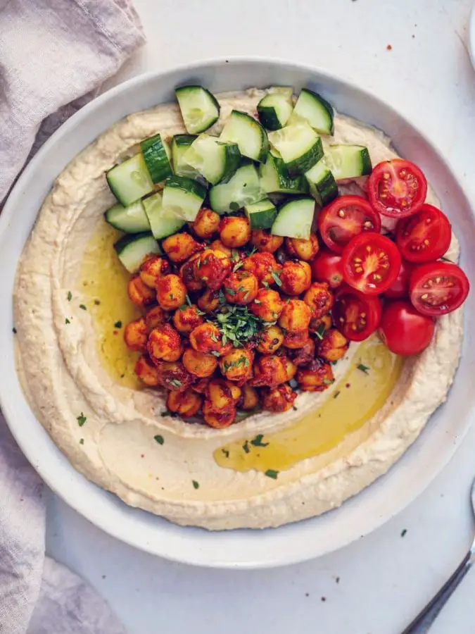 Harissa Chickpea Hummus Bowl