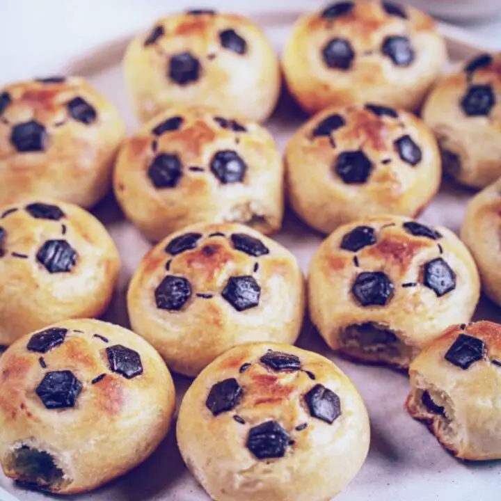 World Cup Soccer Ball Pizza Bites